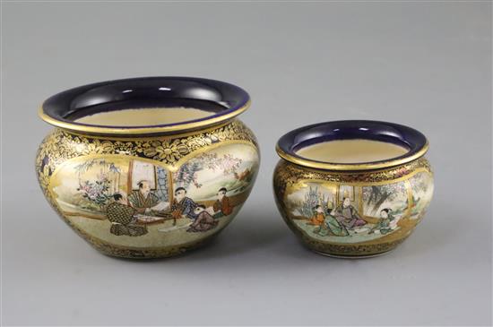 Two graduated Japanese Satsuma pottery bowls, by Kinkozan, Meiji period, Diam.9cm and 6.5cm